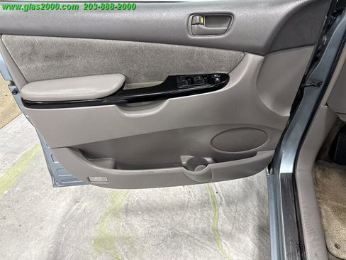 Used 2005 Toyota Sienna CE image 25