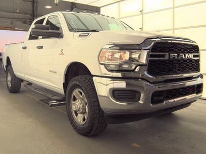 Used 2019 RAM 2500 Tradesman w/ Chrome Appearance Group