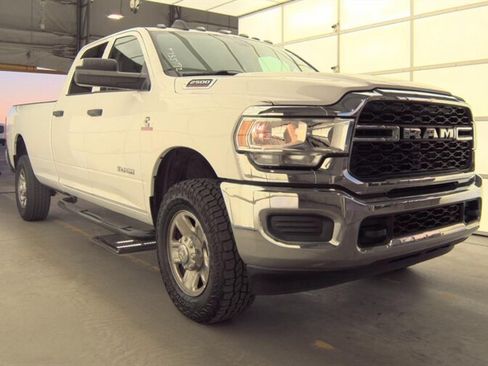 Used 2019 RAM 2500 Tradesman w/ Chrome Appearance Group AWD/4WD image 1
