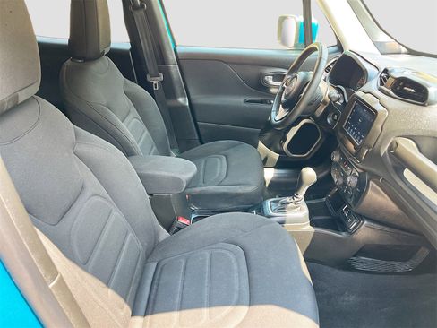 Used 2021 Jeep Renegade Latitude image 25