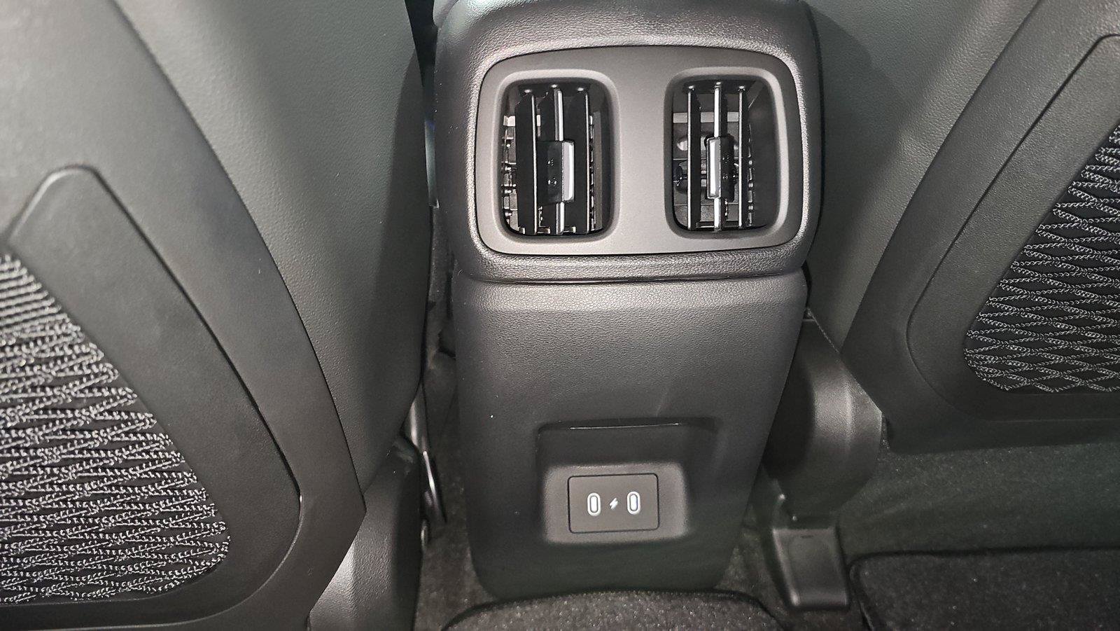 New 2026 Hyundai Tucson Limited AWD/4WD image 25