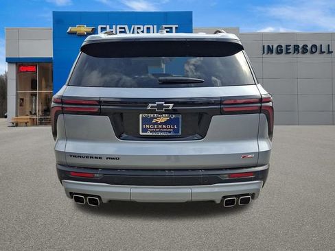 Used 2024 Chevrolet Traverse Z71 image 27
