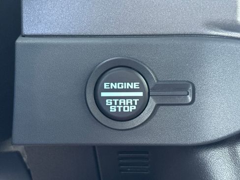 New 2025 Ford Bronco Base image 22