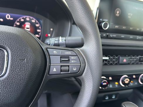 New 2025 Honda Accord SE image 19