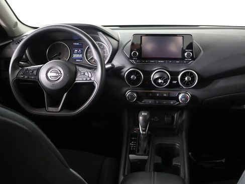 Used 2024 Nissan Sentra S FWD image 27