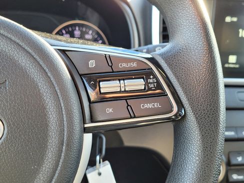 Used 2021 Kia Sportage LX image 21