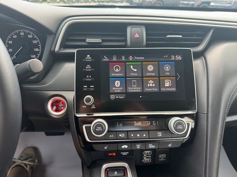 Used 2019 Honda Insight Touring image 17