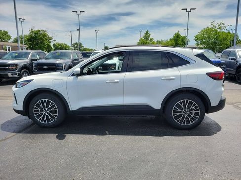 New 2026 Ford Escape SE FWD image 7