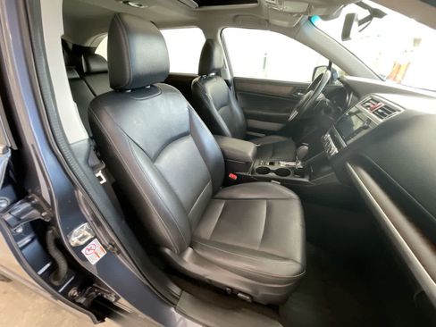 Used 2016 Subaru Outback 2.5i Limited AWD/4WD image 25