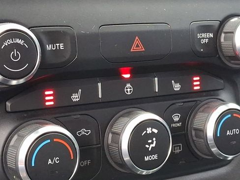 Certified 2022 RAM 1500 Big Horn image 21