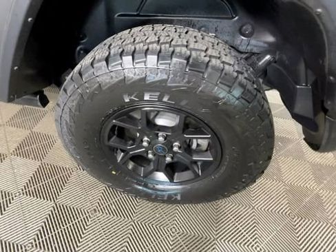 Used 2024 Jeep Wrangler Unlimited AWD/4WD image 16