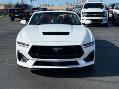 Used 2024 Ford Mustang GT Premium image 8