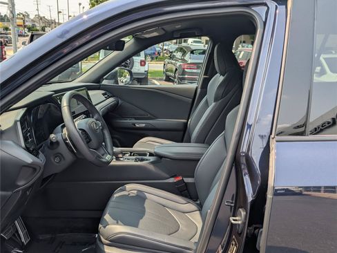 Certified 2025 Lexus TX 500h AWD w/ Technology Package image 19