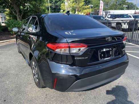 Used 2026 Toyota Corolla LE FWD image 6