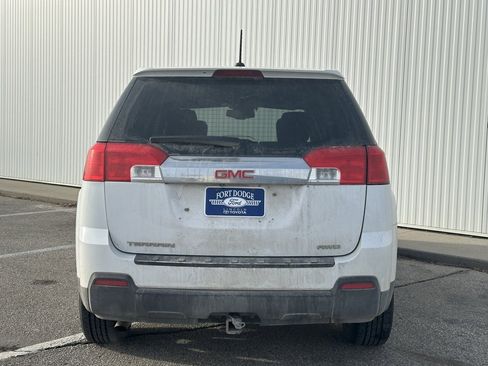 Used 2015 GMC Terrain SLE image 4