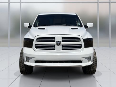 Used 2016 RAM 1500 Sport image 9