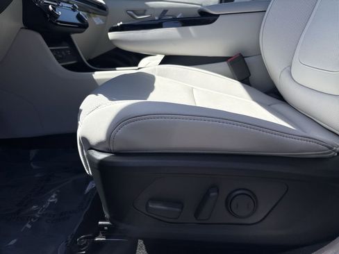 New 2026 Hyundai Tucson Limited AWD/4WD image 14