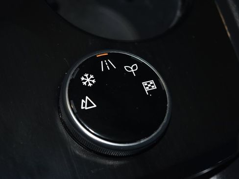 Certified 2023 Nissan Rogue SV w/ SV Premium B Package image 14