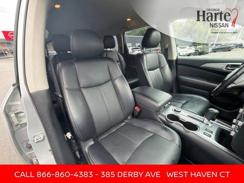 Used 2020 Nissan Pathfinder SL AWD/4WD image 33