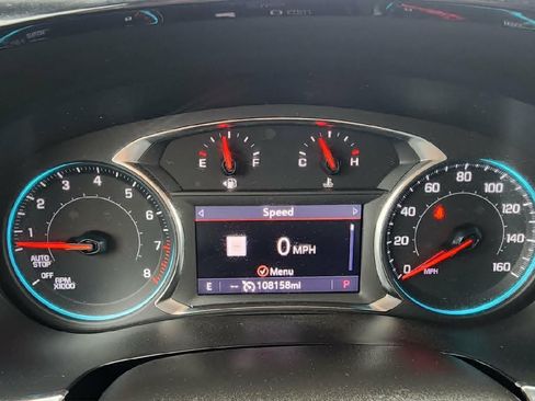 Used 2023 Chevrolet Traverse RS AWD/4WD image 16