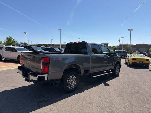 Used 2025 Ford F250 Lariat AWD/4WD image 6