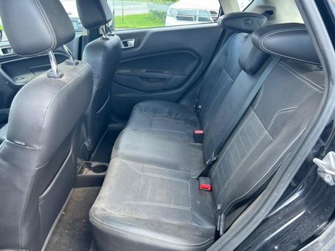 Used 2016 Ford Fiesta Titanium FWD image 10