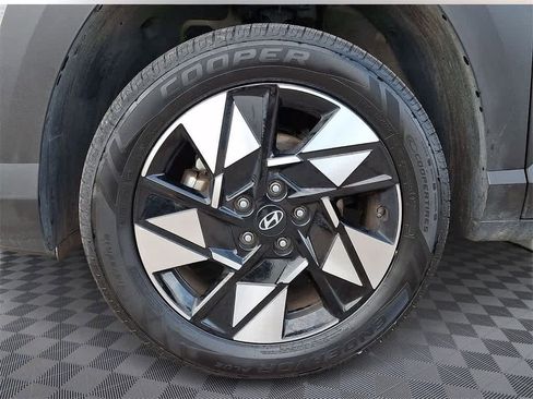 Used 2024 Hyundai Kona SEL image 8