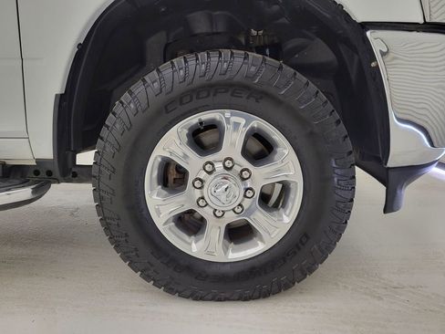 Used 2024 RAM 2500 Big Horn w/ Off Road Package AWD/4WD image 21