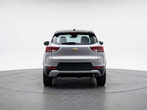 Used 2025 Chevrolet TrailBlazer LT image 7