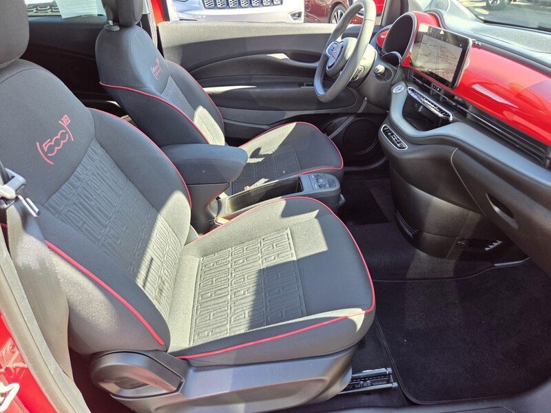 Used 2024 FIAT 500 e (RED) FWD image 13