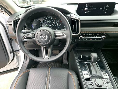 Used 2025 MAZDA CX-50 2.5 Hybrid w/ Weather Package image 11
