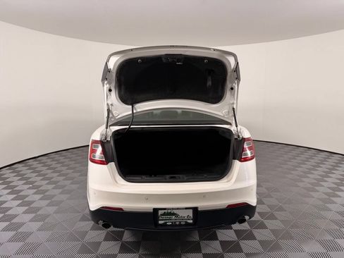 Used 2017 Ford Taurus SEL w/ Equipment Group 201A FWD image 10