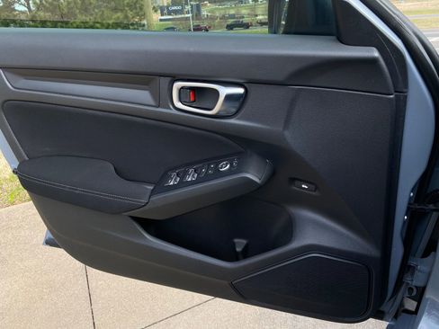 Used 2022 Honda Civic Sport image 24