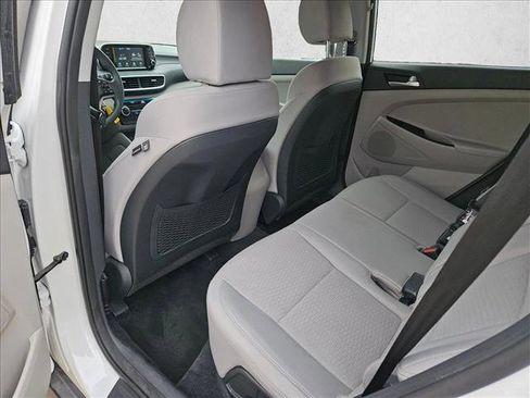 Used 2019 Hyundai Tucson SE FWD image 11