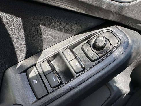 New 2026 Subaru Crosstrek 2.0i Premium AWD/4WD image 32