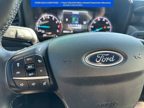 Certified 2024 Ford Maverick Lariat w/ Black Appearance Package image 11