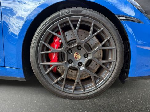 Used 2025 Porsche 911 Carrera GTS image 22