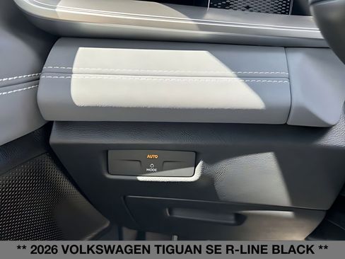 New 2026 Volkswagen Tiguan SE R-Line AWD/4WD image 30