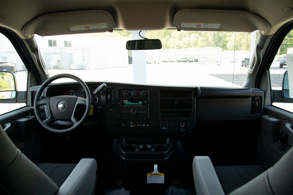 New 2025 Chevrolet Express 3500 w/ Driver Convenience Package RWD image 17