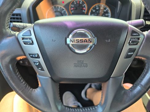 Used 2015 Nissan Titan SL w/ SL Moonroof Package AWD/4WD image 17