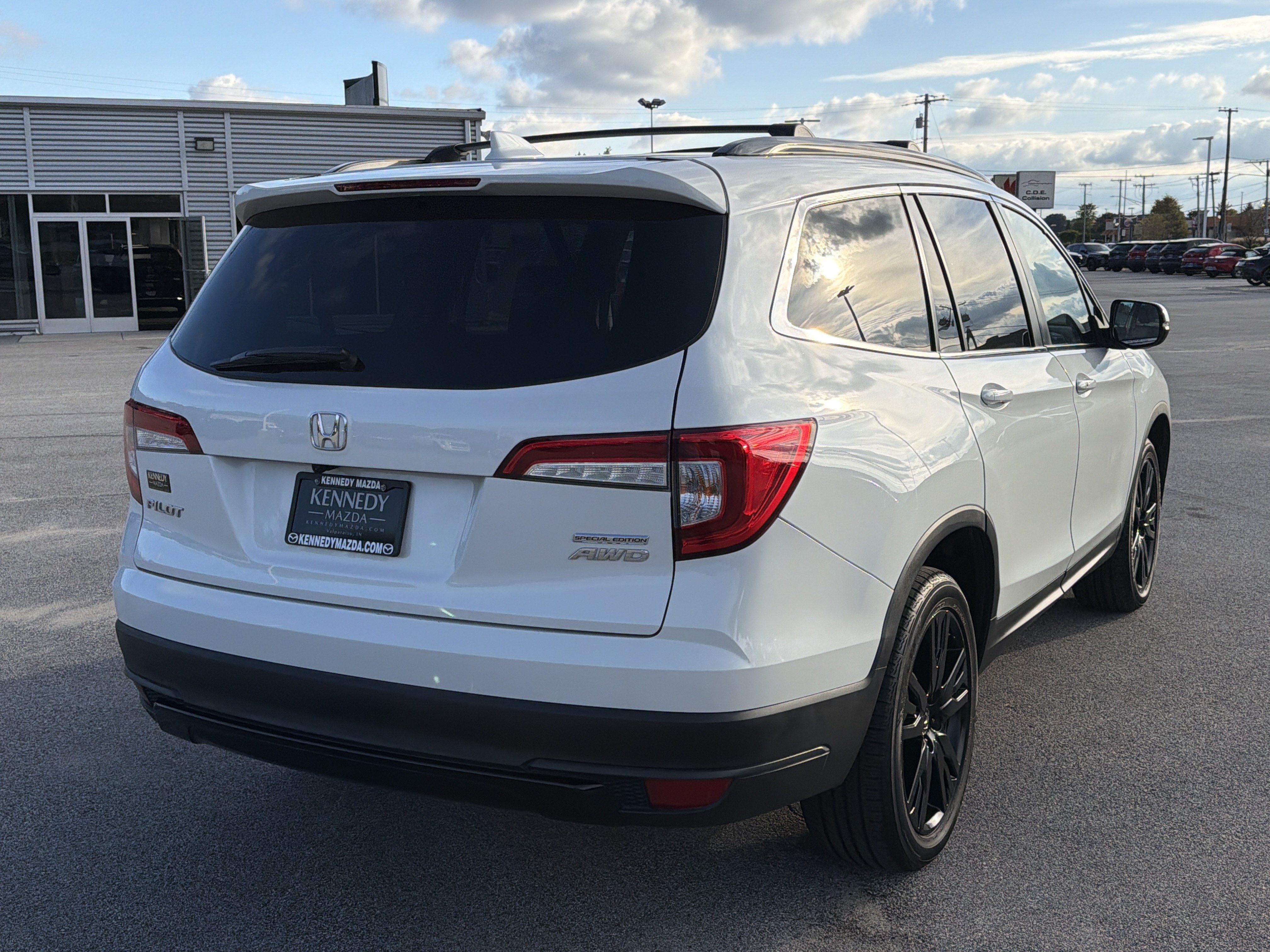 Used 2022 Honda Pilot Special Edition image 3