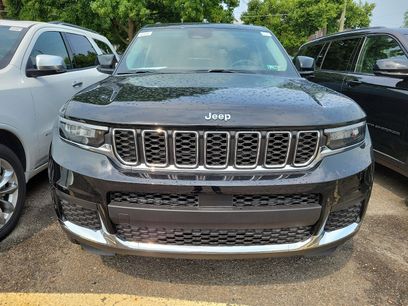New 2023 Jeep Grand Cherokee L Laredo