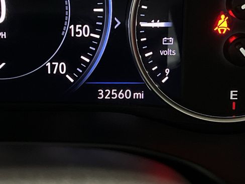 Used 2023 Buick Enclave Premium w/ LPO, Floor Liner Package image 10