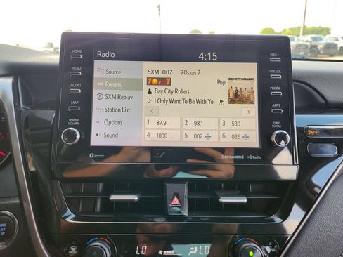 Used 2021 Toyota Camry XSE FWD image 17