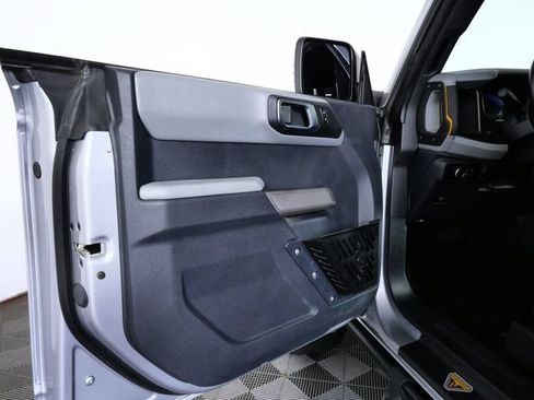 Used 2023 Ford Bronco Badlands AWD/4WD image 15