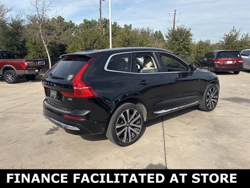 Certified 2023 Volvo XC60 B5 Ultimate w/ Protection Package Premier image 5