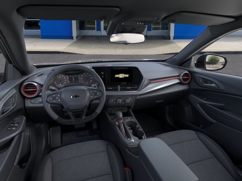 New 2026 Chevrolet Trax RS w/ Driver Confidence Package FWD image 39