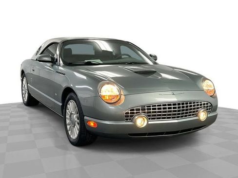 Used 2004 Ford Thunderbird Pacific Coast RWD image 1