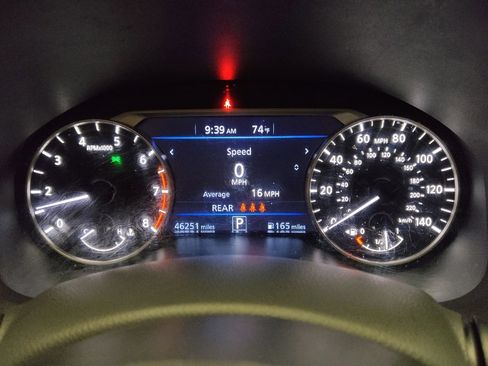 Used 2023 Nissan Altima 2.5 SV FWD image 23