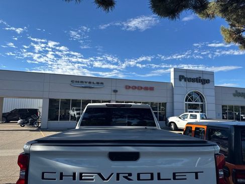 Used 2020 Chevrolet Silverado 3500 High Country w/ Z71 Off-Road Package AWD/4WD image 8